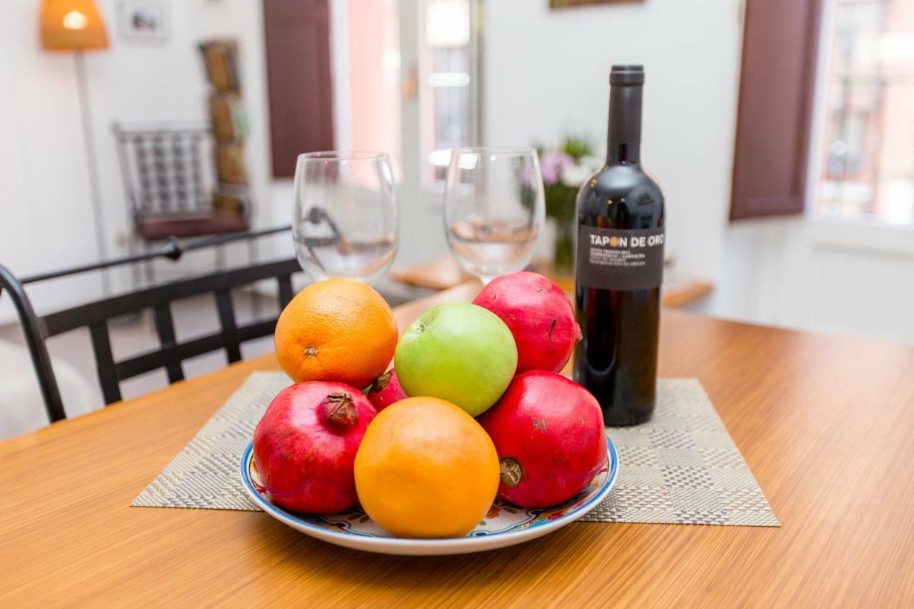 Apartamento Temporada Μαδρίτη Εξωτερικό φωτογραφία